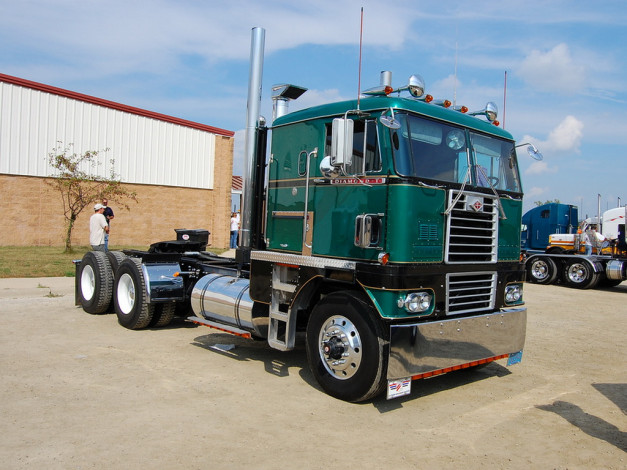 Обои картинки фото диамант, автомобили, грузовики