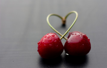 Картинка еда вишня черешня черешни капли сердечко
