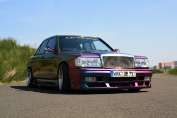 Картинка автомобили mercedes benz tuning purple