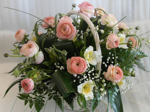 Обои картинки фото цветы, букеты, композиции, ранункулус, альстромерия, букет