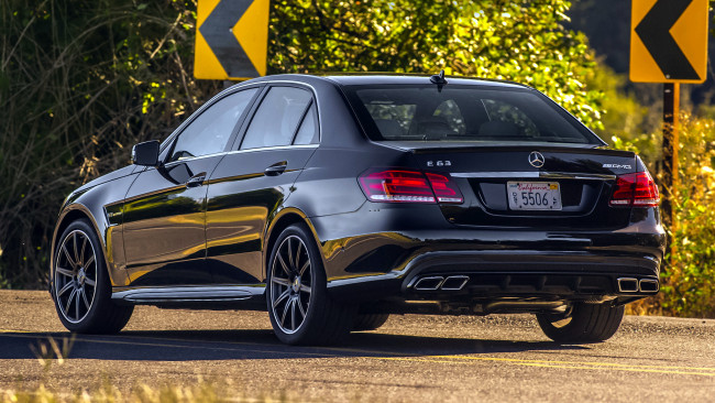 Обои картинки фото mercedes, автомобили, benz, двигатели, автобусы, грузовики, легковые, подразделение, daimler, ag, германия, mercedes-benz