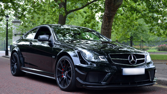 Обои картинки фото mercedes, coupe, автомобили, trucks, автобусы, двигатели, подразделение, daimler, ag, легковые, грузовики, mercedes-benz, германия