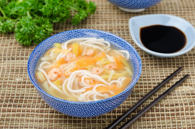 Обои картинки фото еда, первые, блюда, суп, лапша