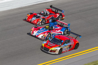 Картинка автомобили разные+вместе стадион автогонки audi ford