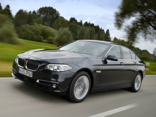 Обои картинки фото автомобили, bmw, f10, line, luxury, sedan, 518d, 2013г, темный