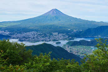 Картинка природа горы пейзаж город гора