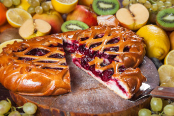 Картинка еда пироги виноград груши фрукты вишневый пирог