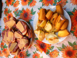 Картинка еда бутерброды +гамбургеры +канапе сыр колбаса хлеб бананы яблоки