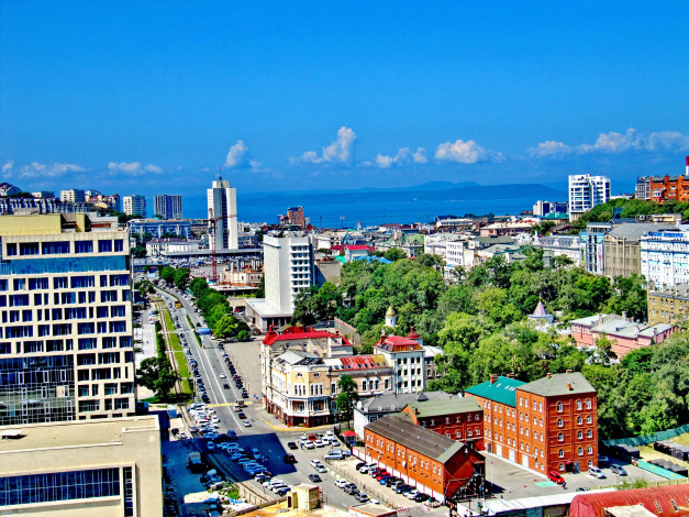 Обои картинки фото владивосток, города, - улицы,  площади,  набережные, улица, россия, здания, город