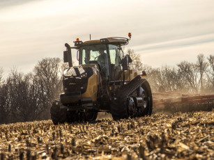 Картинка техника тракторы+на+гусенецах challenger