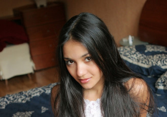 Картинка gina+milano девушки -+брюнетки +шатенки gina milano