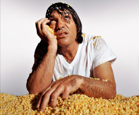 Картинка мужчины antonio+banderas актер футболка кукуруза