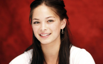 Картинка девушки kristin+kreuk актриса лицо шатенка