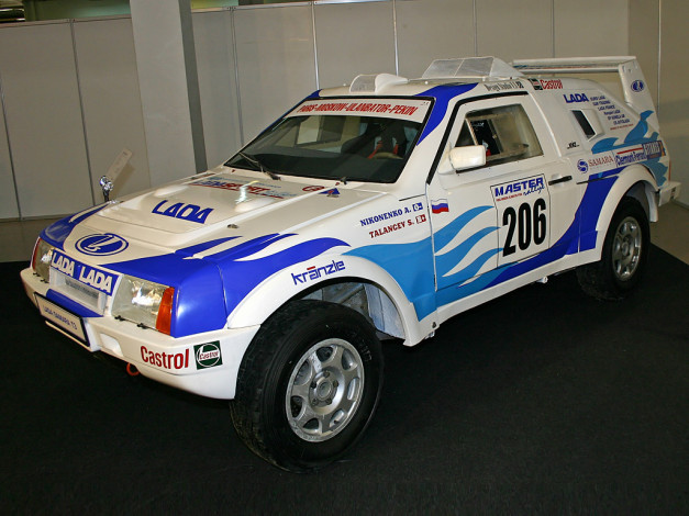 Обои картинки фото автомобили, выставки, уличные, фото