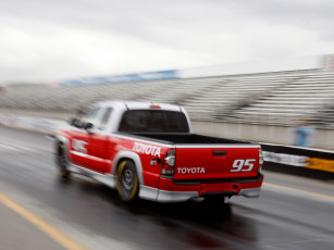 Картинка автомобили toyota