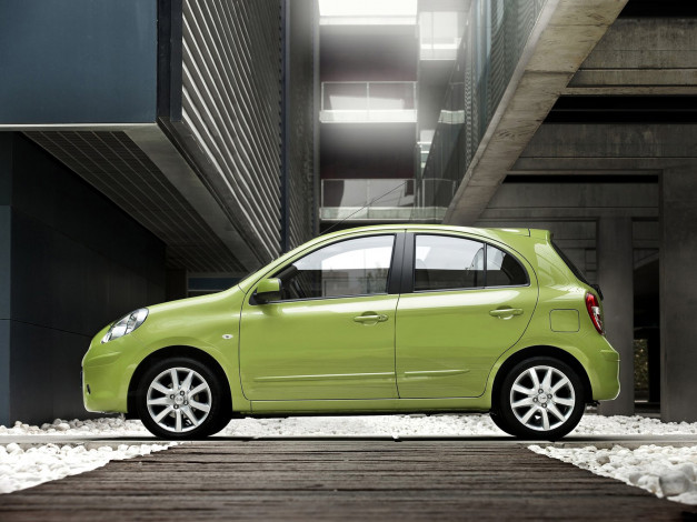 Обои картинки фото автомобили, nissan, datsun