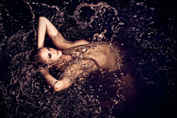 Картинка -Unsort+Креатив девушки unsort креатив вода макияж брызги