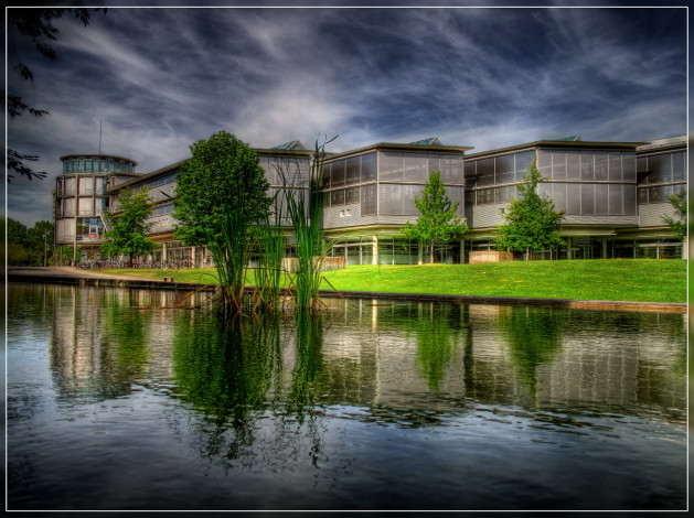 Обои картинки фото германия, нижняя, саксония, гёттинген, города, здания, дома, река, трава