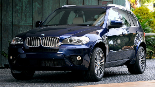 Обои картинки фото bmw, x5, автомобили, германия, bayerische, motoren, werke, ag, мотоциклы