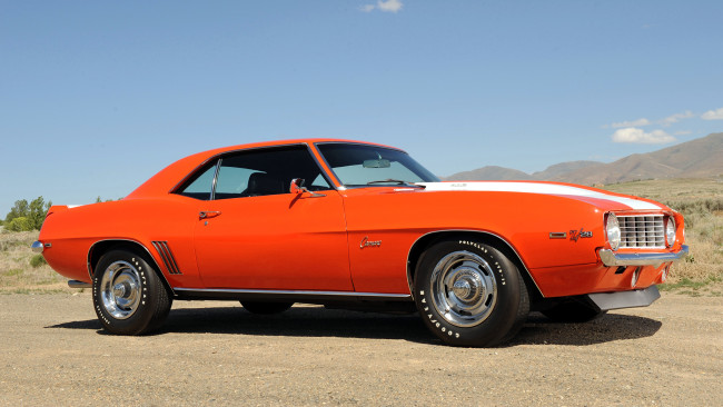 Обои картинки фото chevrolet, camaro, автомобили, gm, division, культовый, легковой, автомобиль, сша