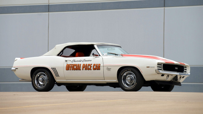 Обои картинки фото chevrolet, camaro, автомобили, gm, division, культовый, легковой, автомобиль, сша