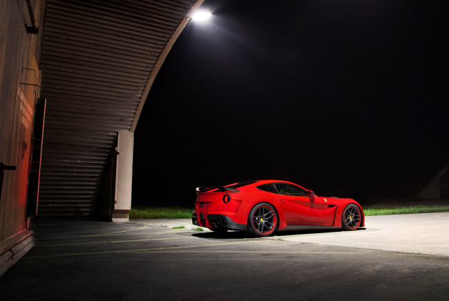 Обои картинки фото 2013, novitec, largo, based, on, ferrari, f12berlinetta, автомобили, berlinetta, f12