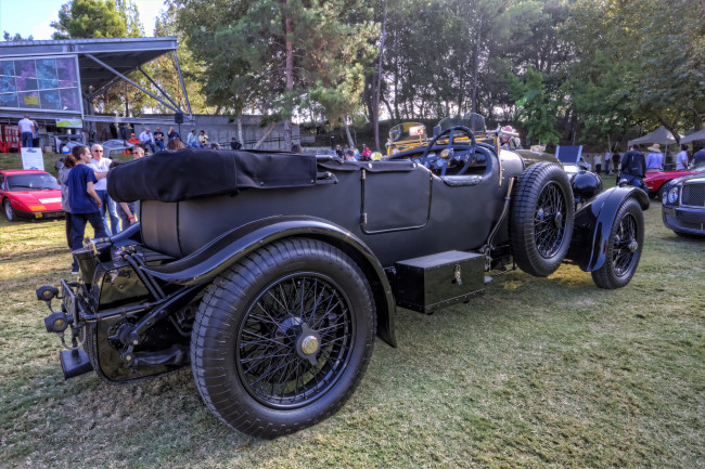 Обои картинки фото 1929 bentley 4, 5 litre vanden plas tourer, автомобили, выставки и уличные фото, выставка, автошоу