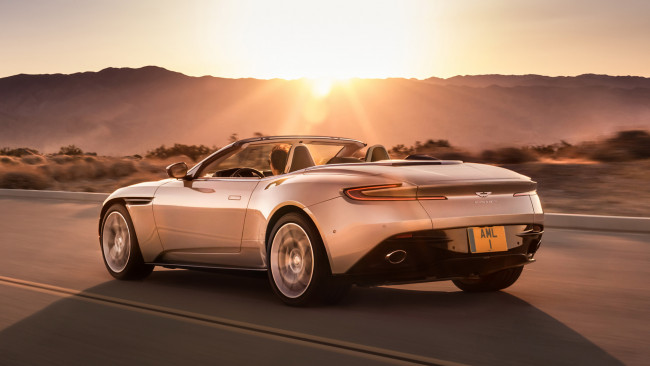 Обои картинки фото aston martin db11 volante 2018, автомобили, aston martin, aston, martin, db11, volante, 2018