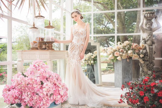 Обои картинки фото девушки, -unsort , невесты, невеста, платье, праздник, свадьба, красотка