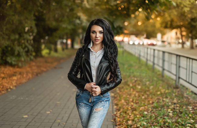 Обои картинки фото девушка, девушки, -unsort , брюнетки, темноволосые, модель