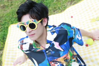 Картинка 02 09 2023+фото+в+день+рождения мужчины wang+hao+xuan ван хао сюань