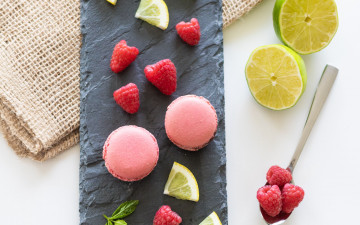 Картинка еда макаруны лимон малина