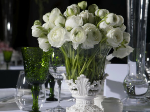 Картинка цветы ранункулюс азиатский лютик ваза букет