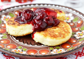 Картинка еда мороженое десерты сырники вишни