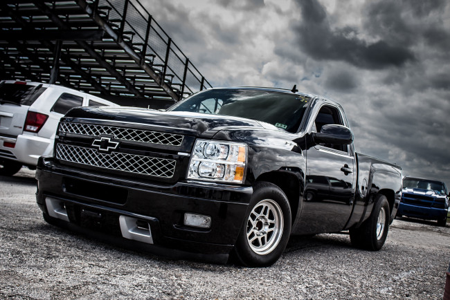 Обои картинки фото автомобили, выставки, уличные, фото, chevrolet