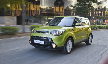 Картинка автомобили kia soul za-spec 2014г зеленый