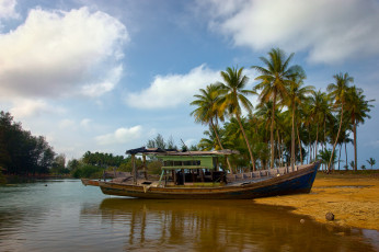 Картинка корабли лодки +шлюпки лодка река тропики