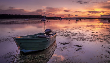 Картинка корабли моторные+лодки лодка река