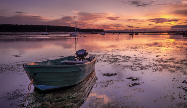 Обои картинки фото корабли, моторные лодки, лодка, река