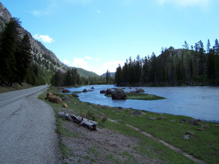 Картинка природа реки озера камни река шоссе горы