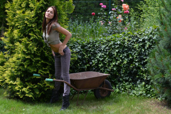 Картинка michaela+isizzu девушки michaela+isizzu+ michaela+madarova модель девушка michaela isizzu поза красотка брюнетка