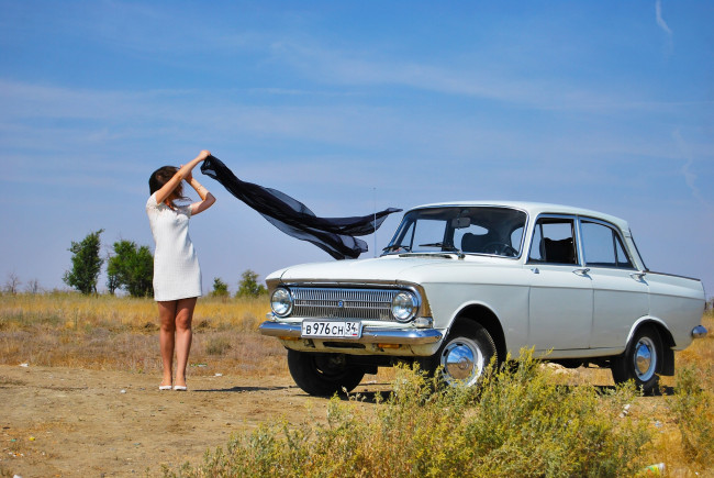 Обои картинки фото иж- 412, автомобили, -авто с девушками, автомобиль, иж-, 412, девушка