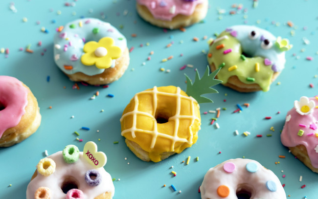 Обои картинки фото еда, хлеб,  выпечка, пончики