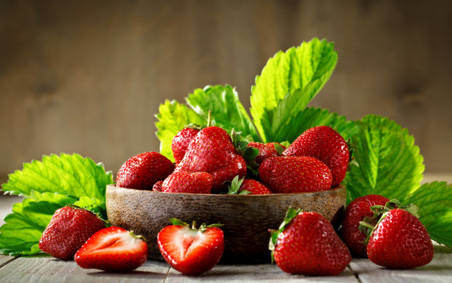 Обои картинки фото еда, клубника,  земляника, натюрморт