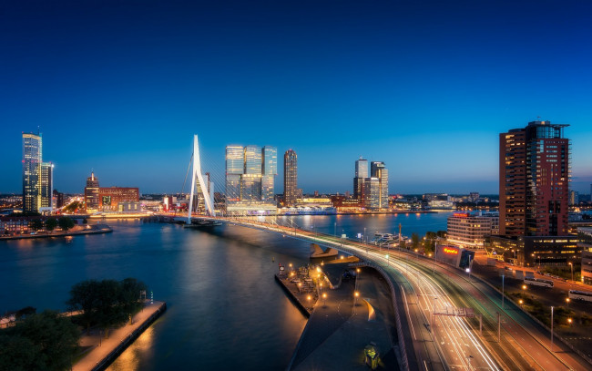 Обои картинки фото rotterdam, netherlands, города, - огни ночного города