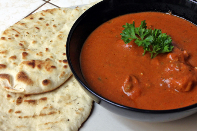 Обои картинки фото еда, вторые блюда, лепешка, индийская, рагу, кухня