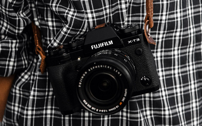 Обои картинки фото бренды, fuji, фотоаппарат