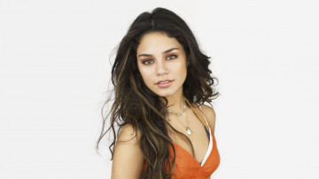 Картинка девушки vanessa+hudgens лицо брюнетка украшения