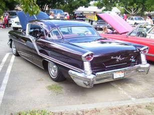 Картинка автомобили oldsmobile