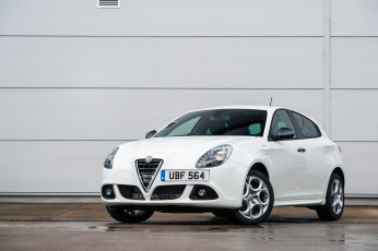 обоя автомобили, alfa romeo, uk-spec, sprint, светлый, alfa, romeo, 2014г, 940, giulietta